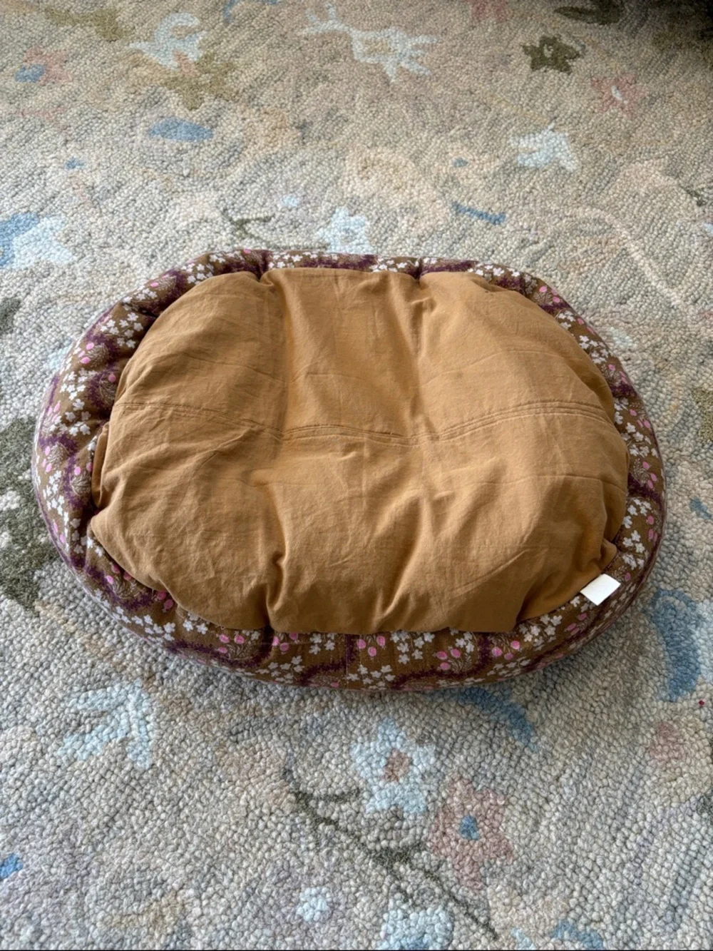 Tufted Small Breed Dog Bed